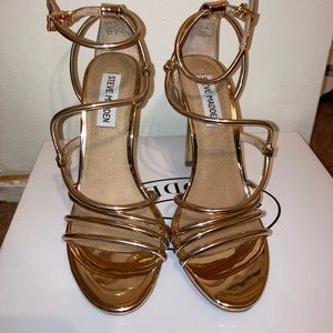 Steve Madden rose gold heels